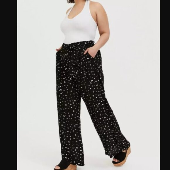 torrid Pants - Torrid Pull-On Wide Leg Gauze High-Rise Smocked Waistband Pant- 0x